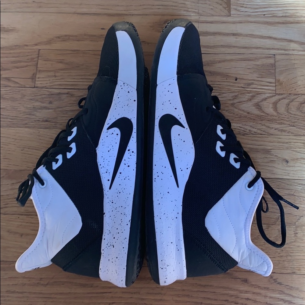 Nike PG Black and White